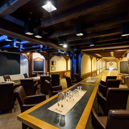 米克雷姆沙伊德酒店 酒店 4*