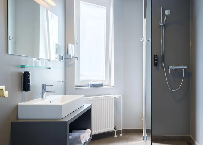 米克雷姆沙伊德酒店