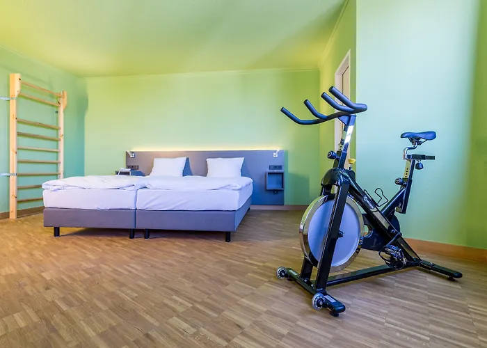 米克雷姆沙伊德酒店 酒店 雷姆沙伊德