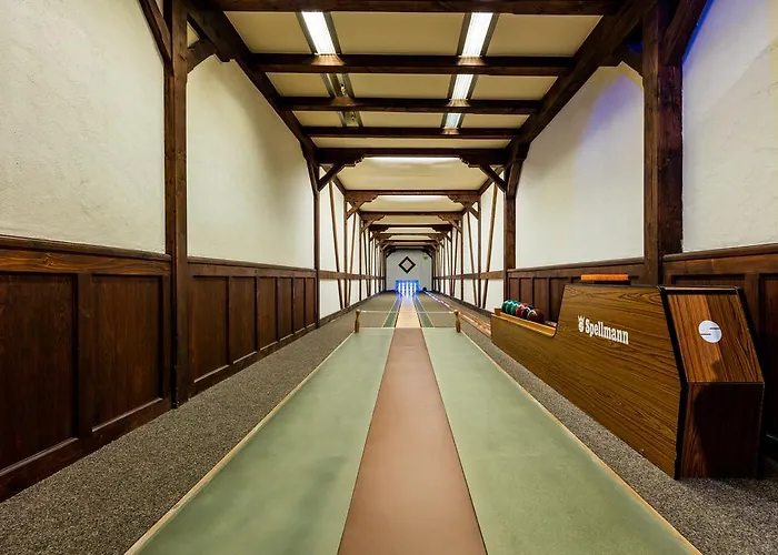 米克雷姆沙伊德酒店