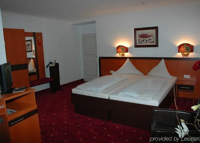 米克雷姆沙伊德酒店 4* 雷姆沙伊德