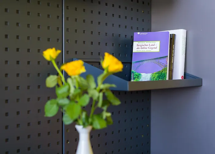 米克雷姆沙伊德酒店 酒店