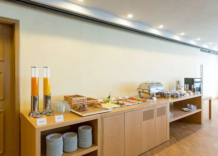 米克雷姆沙伊德酒店 酒店 4*