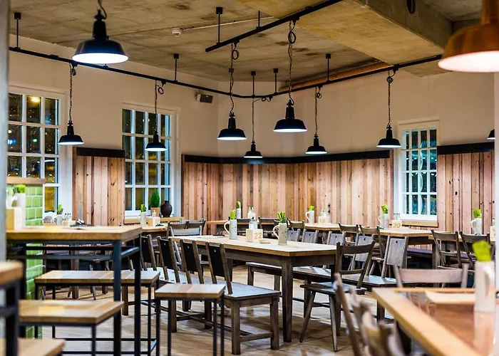 米克雷姆沙伊德酒店 4* 雷姆沙伊德