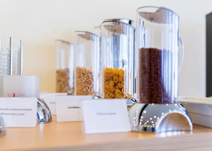 米克雷姆沙伊德酒店 酒店 雷姆沙伊德