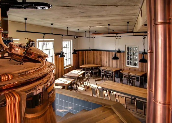 米克雷姆沙伊德酒店 酒店